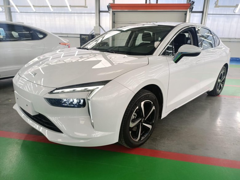 Электромобили 2024