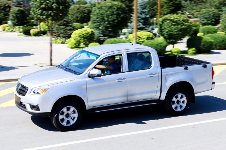 Toyota hilux surf iii