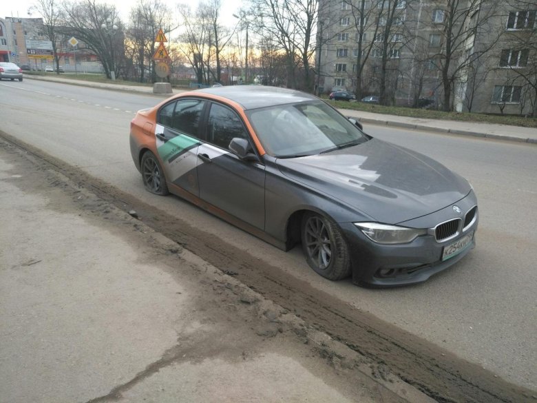 Bmw 320 i делимобиль