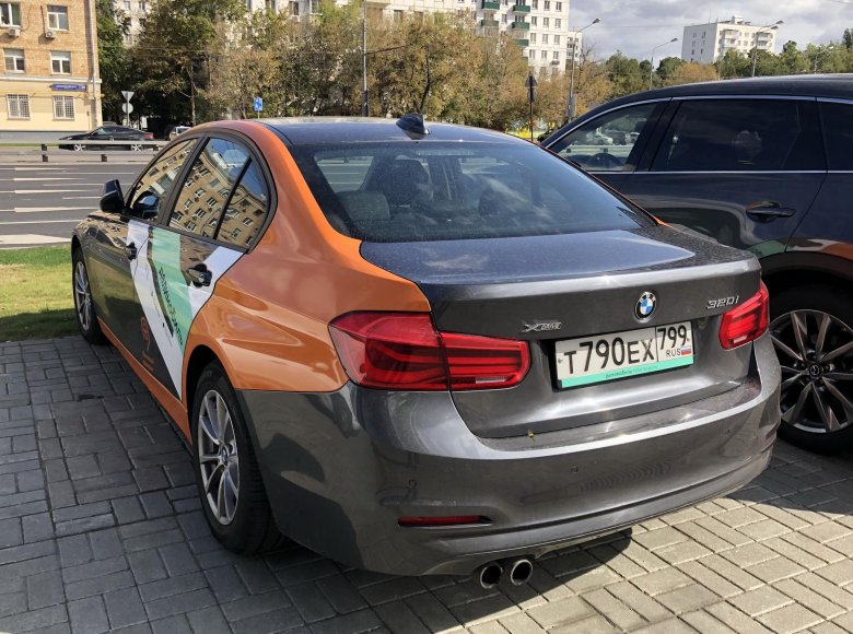 Bmw 320i делимобиль