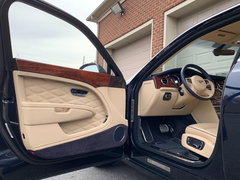 Bentley mulsanne 2012