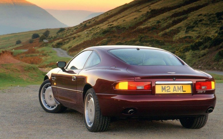 Aston martin db7 gt