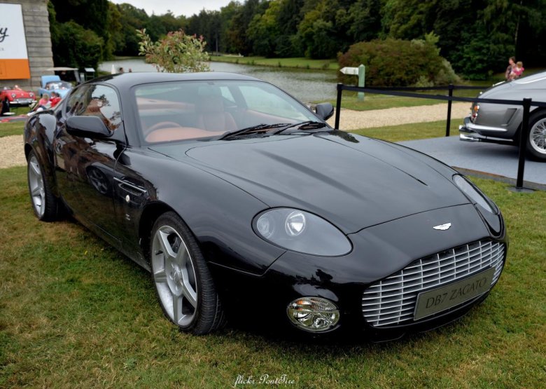 Aston martin db7