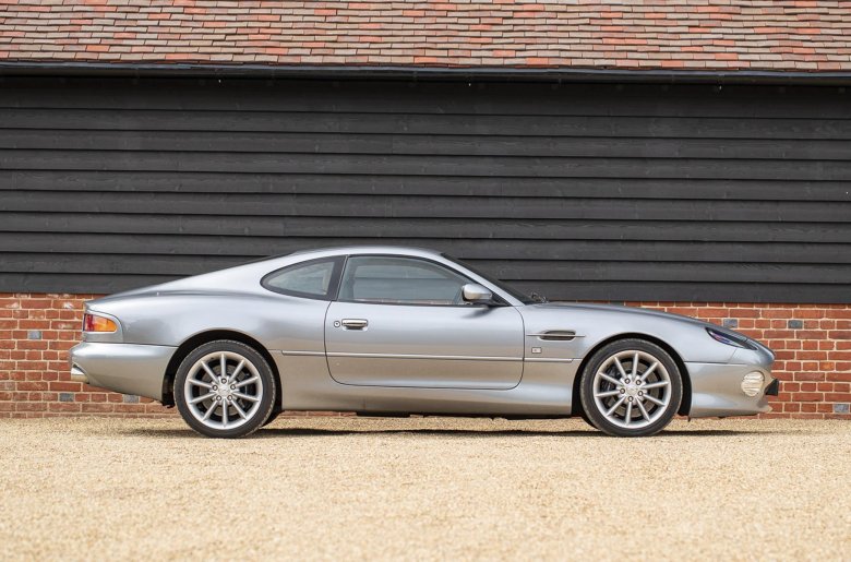 Aston martin db7 vantage