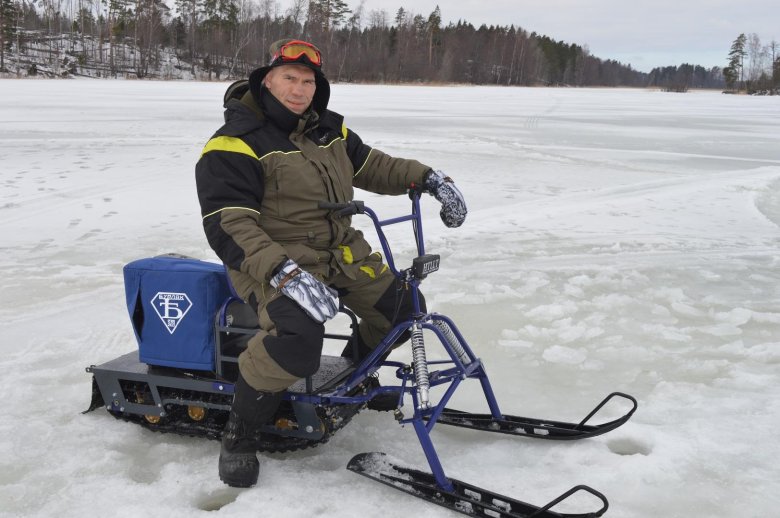 Мотособака бурлак с лыжным модулем