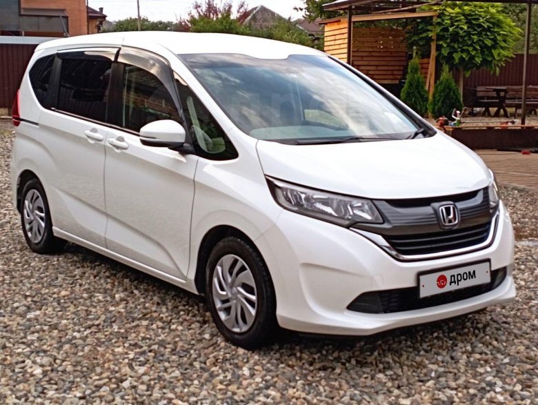 Хонда фрид 2017