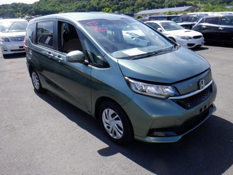 Хонда фрид 2018