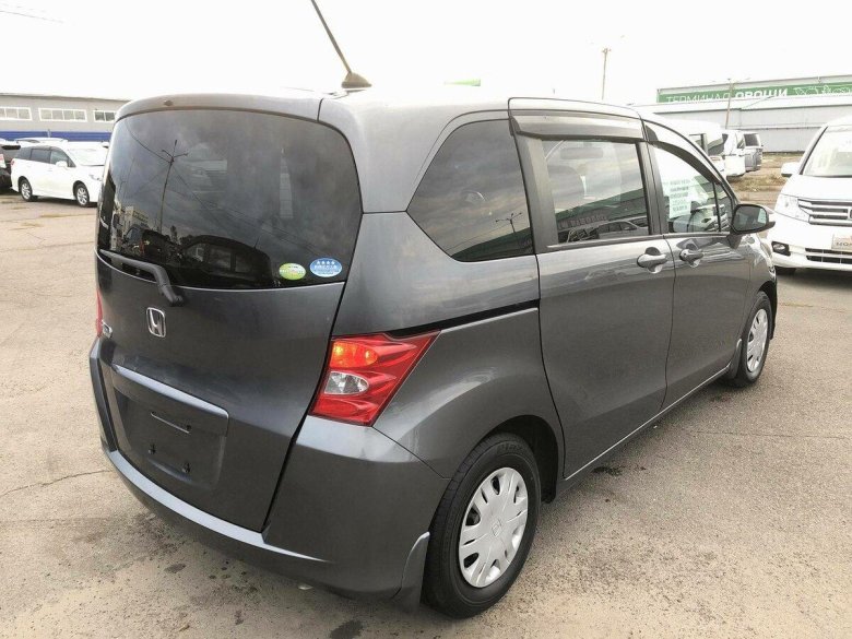 Honda freed 2010г