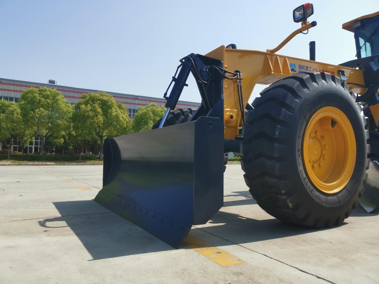 Фронтальный погрузчик xcmg