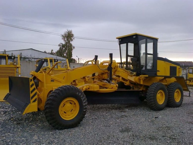 Автогрейдер чсдм дз-98в