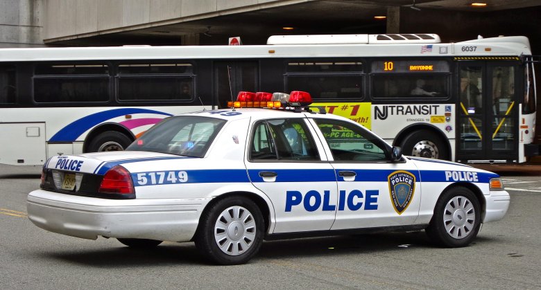 Форд краун виктория полиция