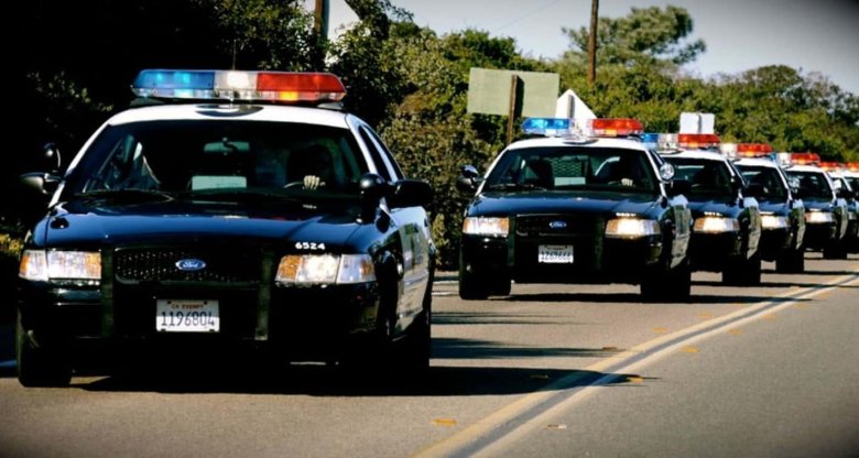 Форд краун виктория калифорния полиция