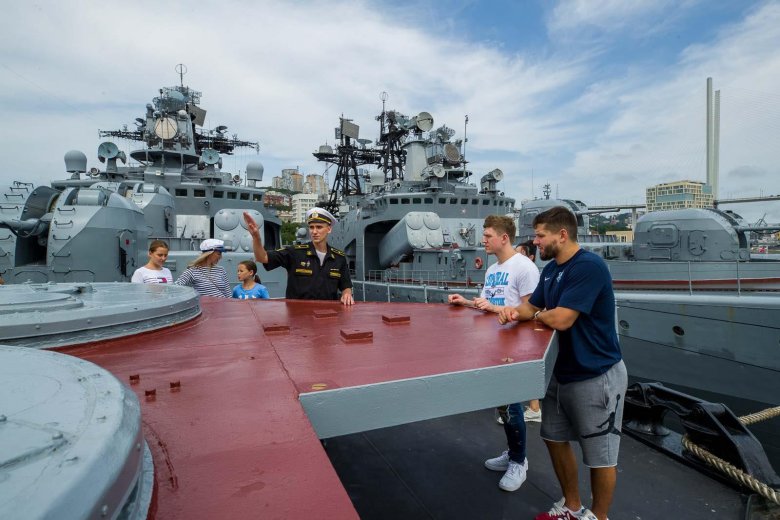 Адмирал левченко корабль