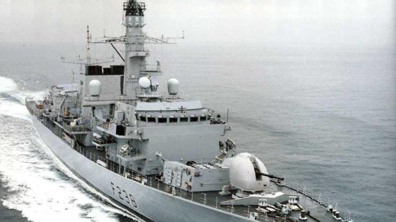 Type 42 destroyer