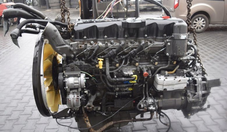 Двигатель грузовика