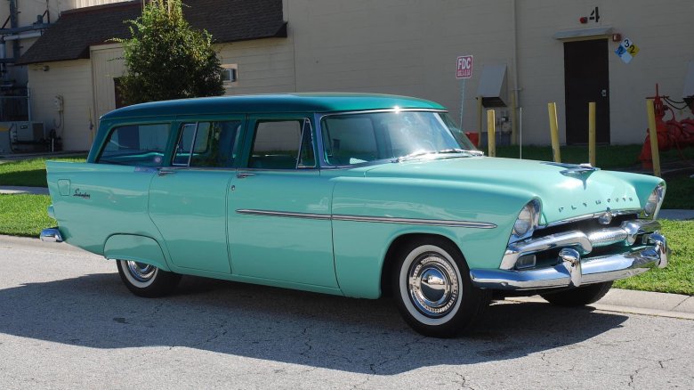 Plymouth station wagon 1956