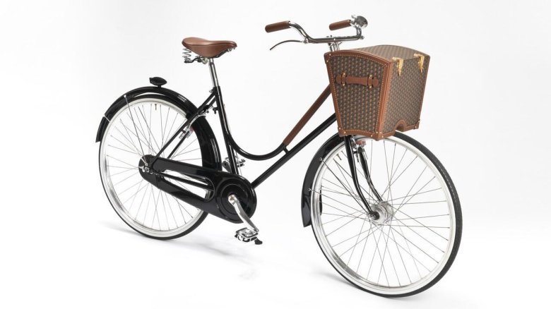 Велосипед с корзиной