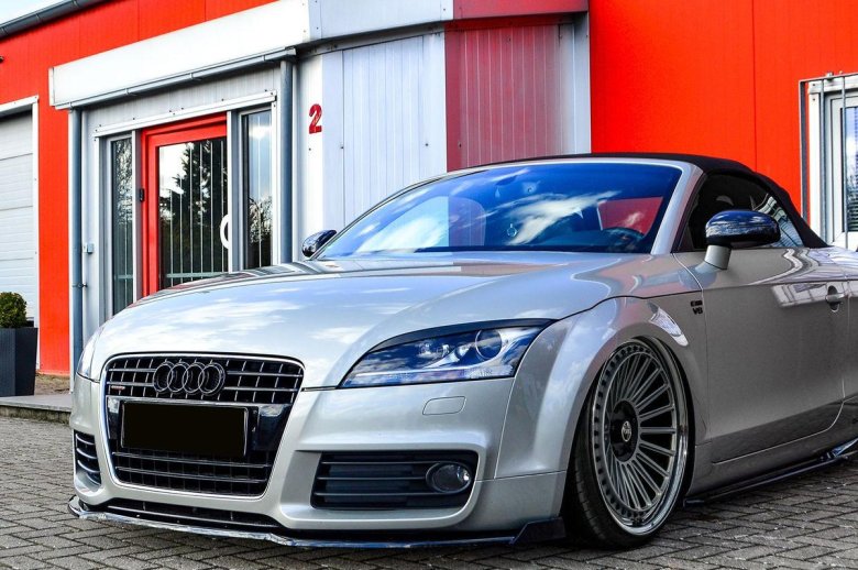 Audi tt 8 j