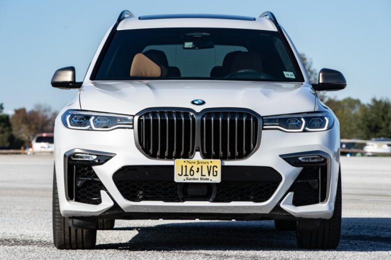 Bmw x7 m50i