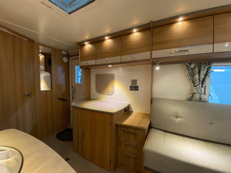 Автодом кемпер