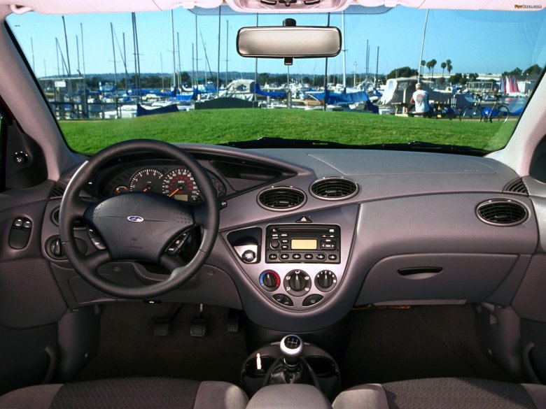 Ford focus 1 седан салон