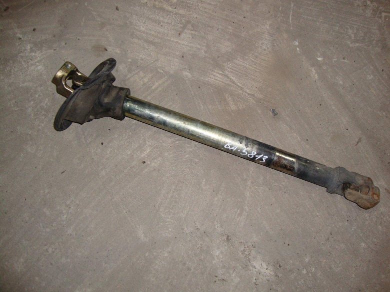 Вал рулевой iveco