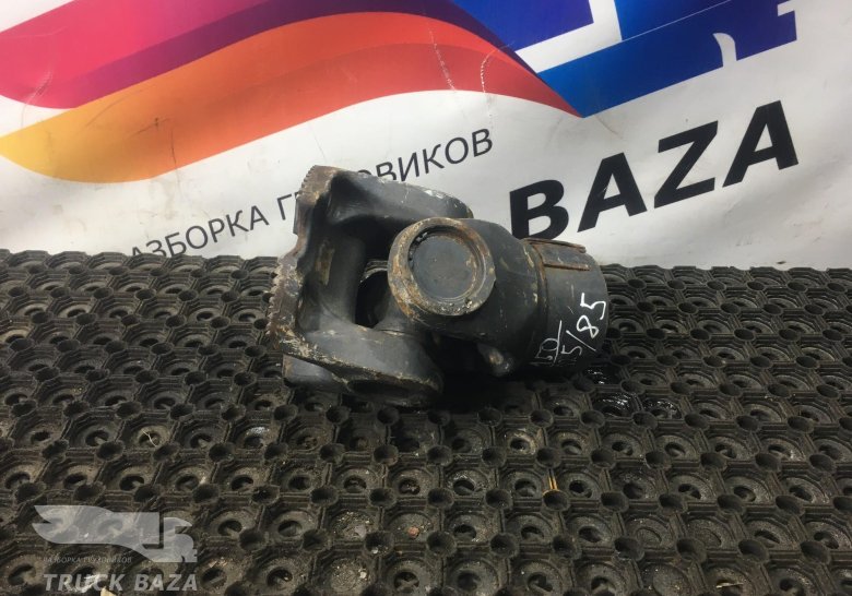 Крестовина переднего кардана ивеко тракер