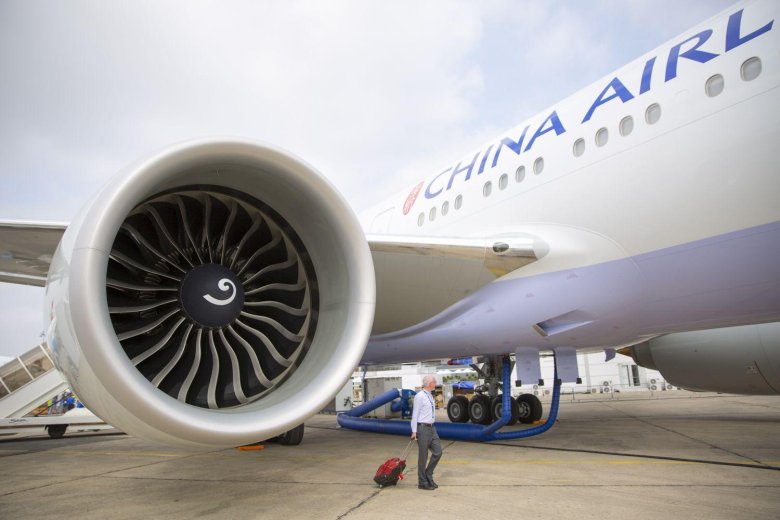 Двигатель боинг 777