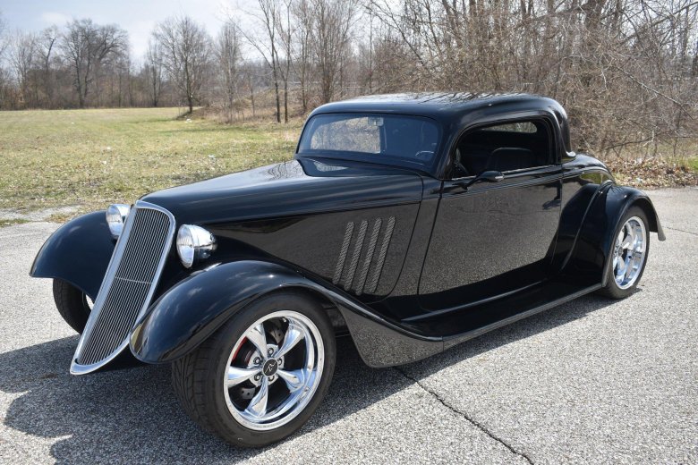 1933 ford 3 window coupe