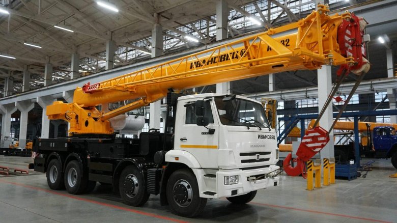 Автокран кс-55717к-1