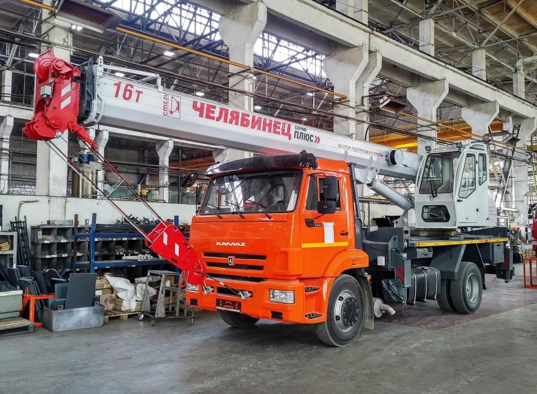 Автокран челябинец