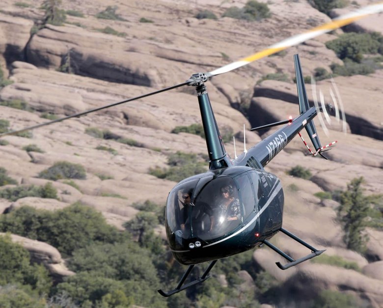 Вертолет робинсон 66