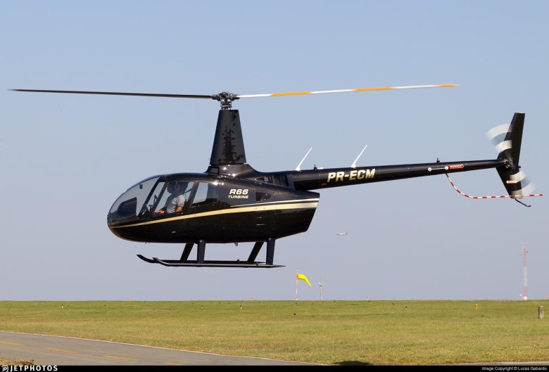 Вертолет робинсон r44