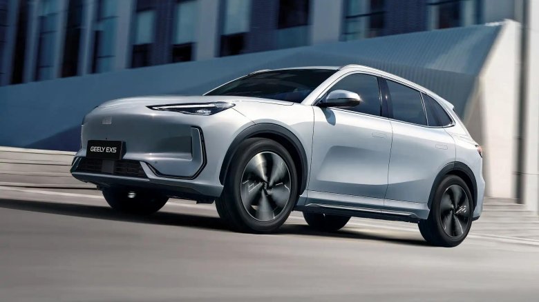 Кроссовер geely