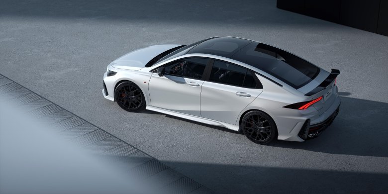 Новые автомобили