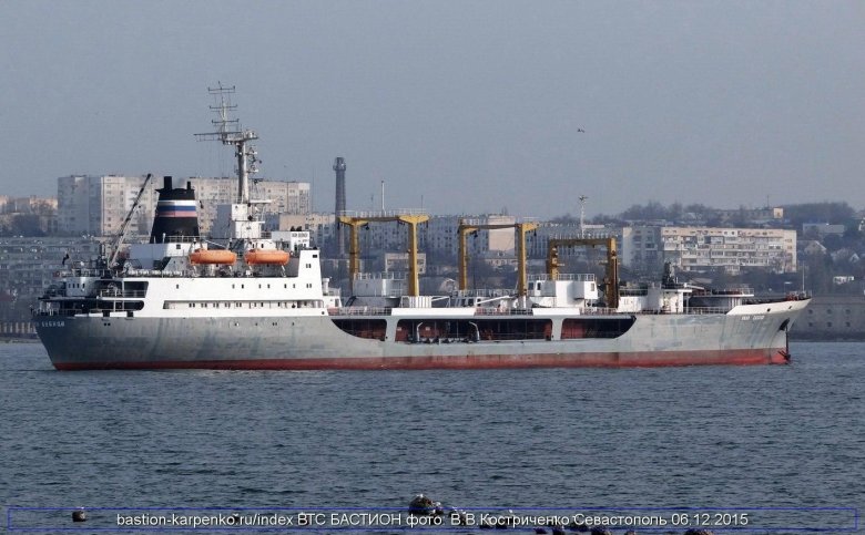 Морской танкер \ сергей осипов\