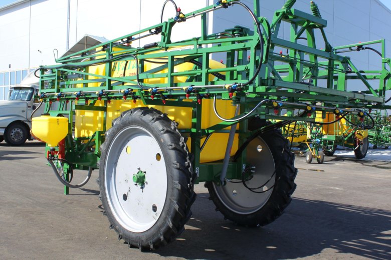 Опрыскиватель прицепной оп-2500 казаньсельмаш