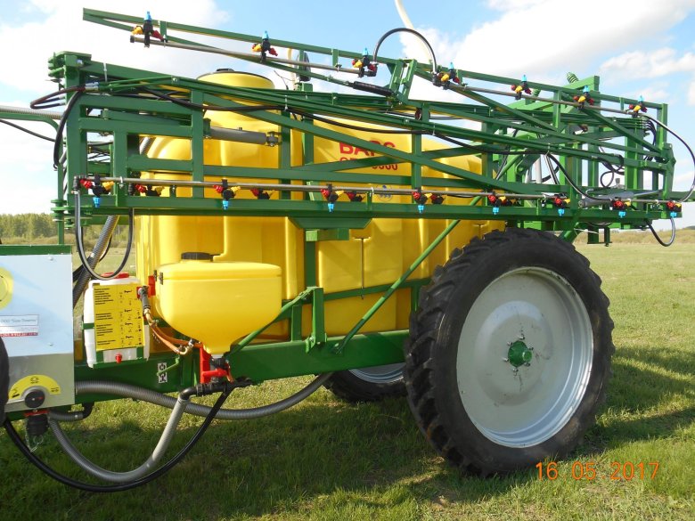 Опрыскиватель прицепной барс 3000 казаньсельмаш