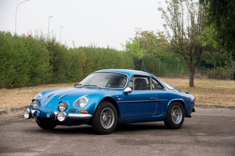 Renault alpine a110