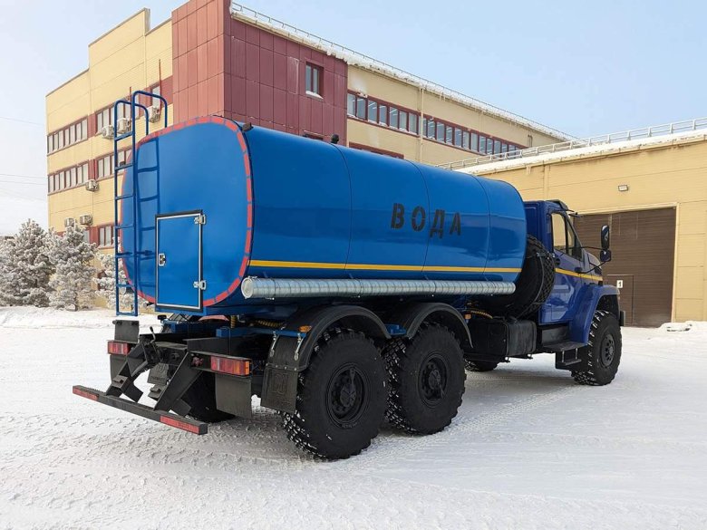 Водовоз камаз