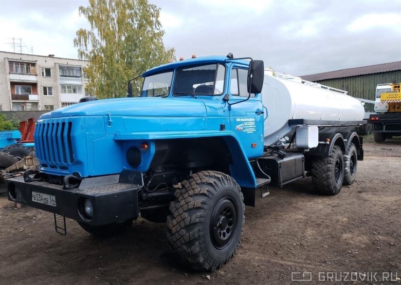 Урал 4320 водовозка