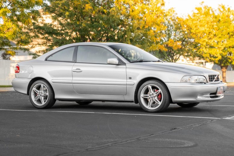 Volvo c 70 coupe