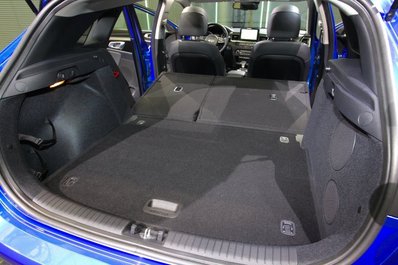 Киа сид 2021 хэтчбек багажник