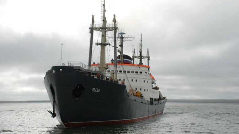 Михаил сомов судно