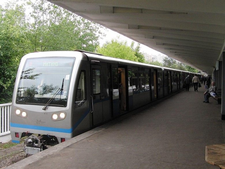 Станция метро измайловская