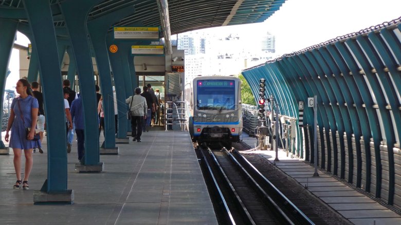 Станция метро бульвар адмирала ушакова