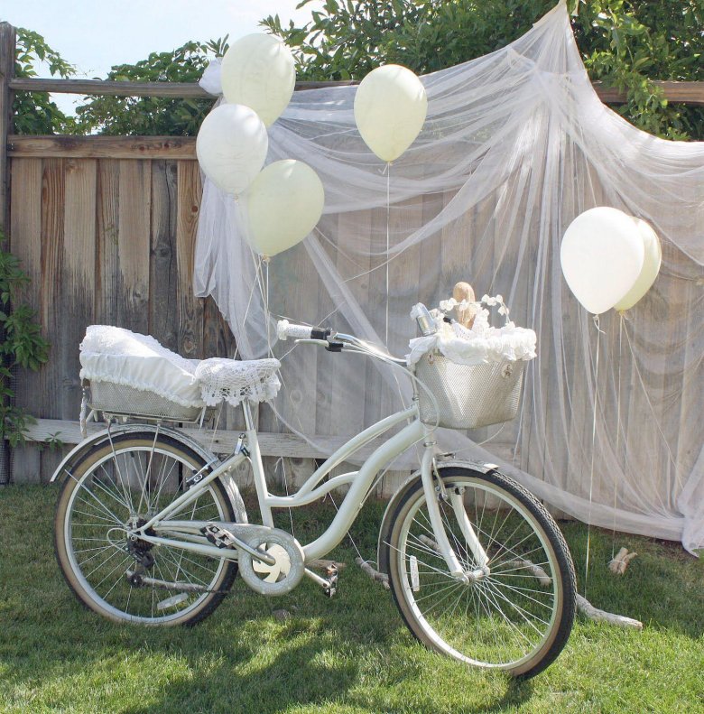 Белый велосипед