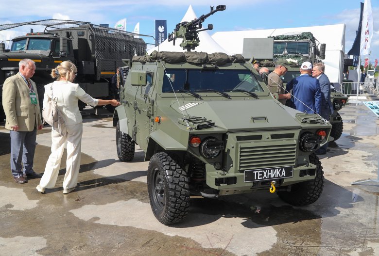 Бронеавтомобиль сармат 3