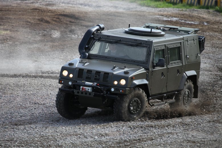 Iveco lmv рысь