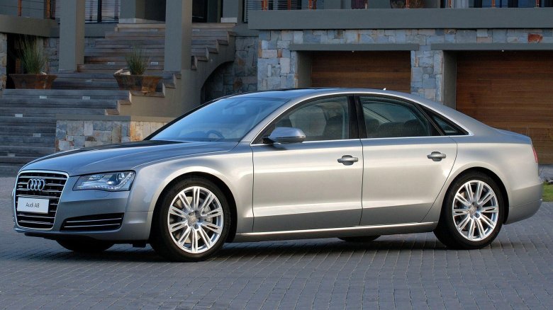 Audi a8 2012